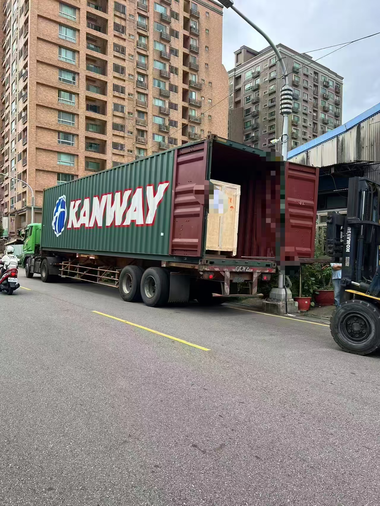 危化品出口台湾运输报关及派送到门全攻略