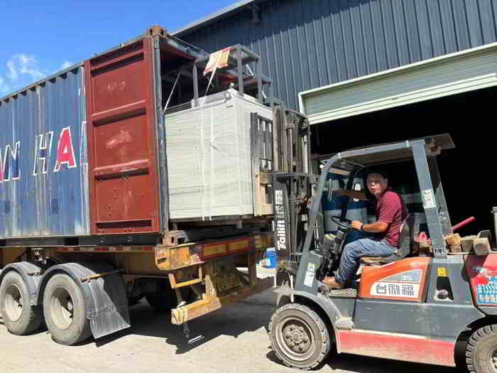 二手电子设备出口报关.jpg 二手电子设备出口报关.jpg