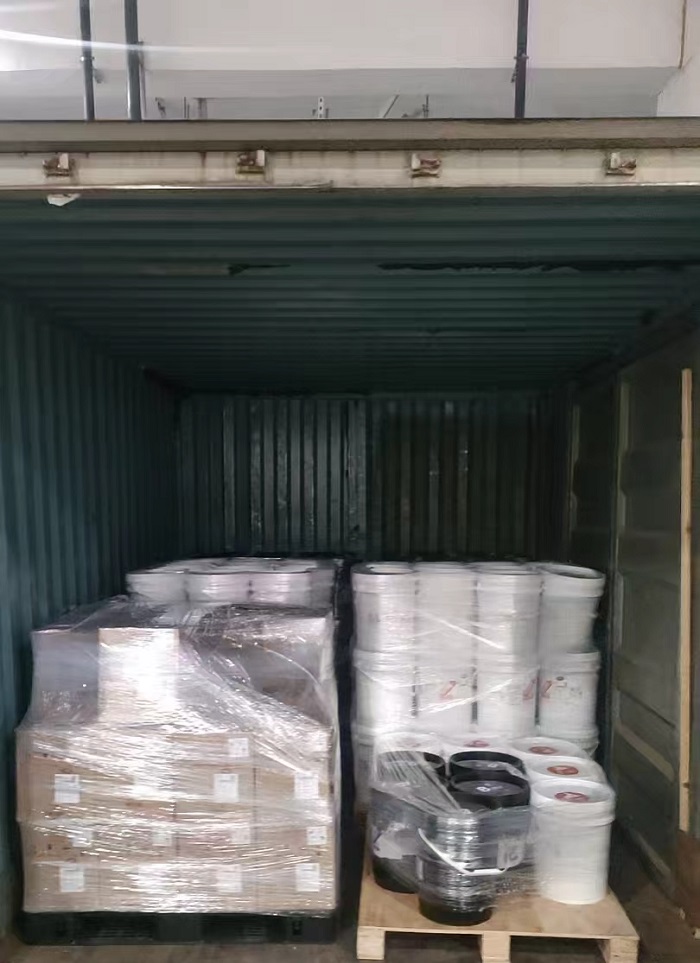 胶水.jpg 胶水.jpg